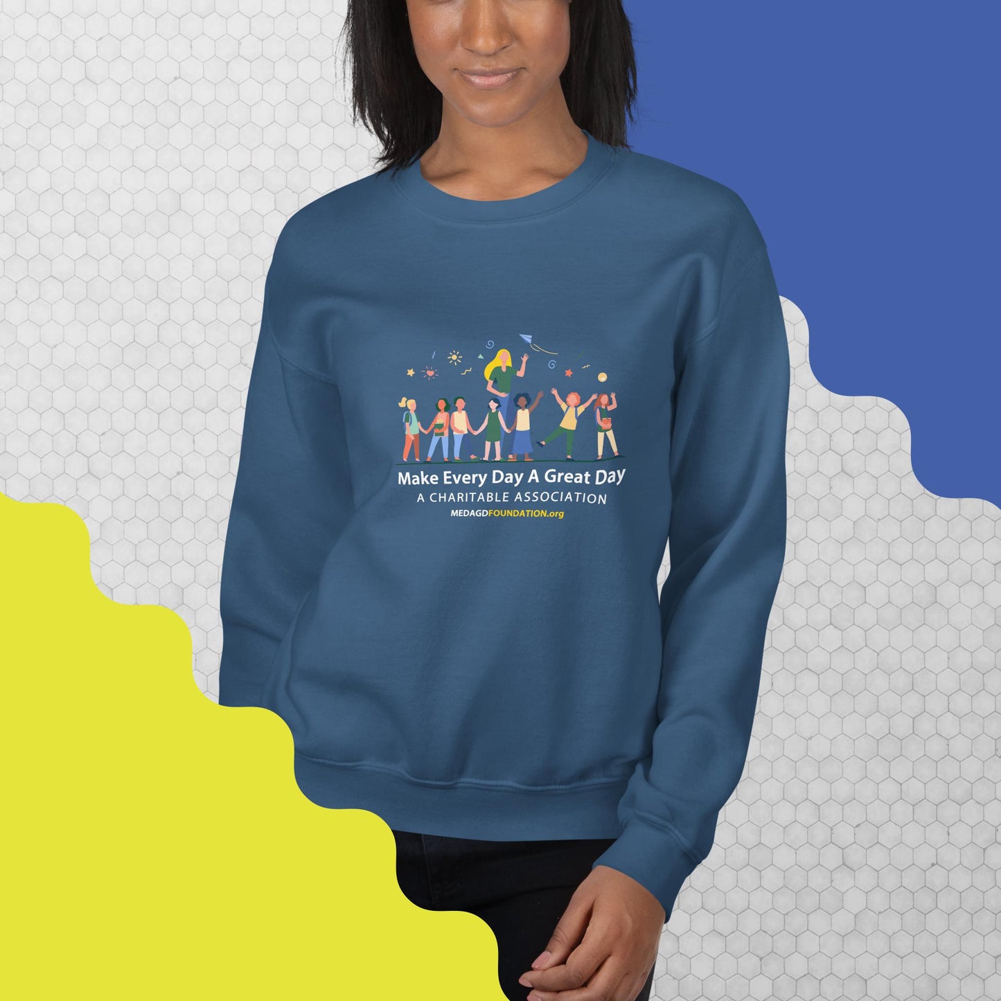 Woman's crewneck sweatshirt